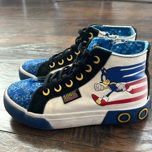 Sonic the Hedgehog Official Hi-Tops Size 1 Classic